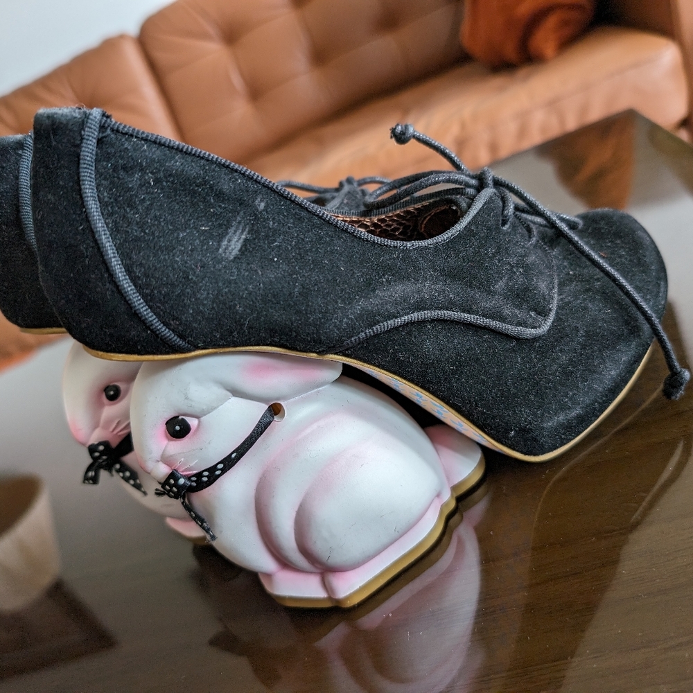 Bunny heel oxfords